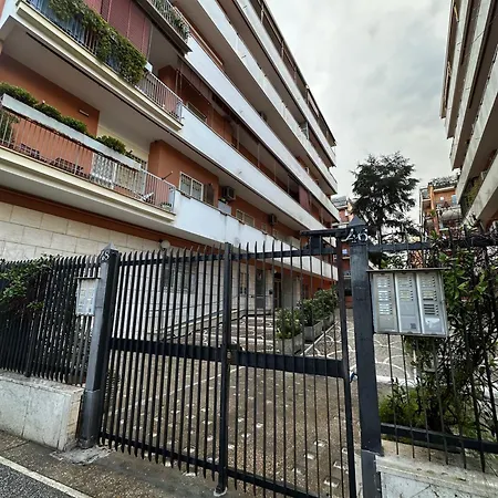 公寓 Ernest Loft - Metro Pietralata, Terrace & Parking 罗马